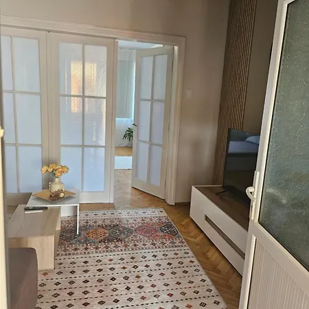 Apartment St Atanasius - вaths View *